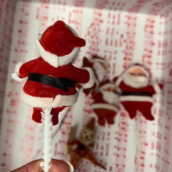 5 chenille fuzzy Santa Clause vintage - Picture 3 of 13